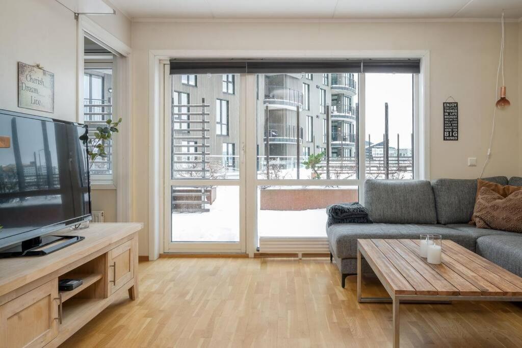 Cozy Cove At Solsiden - 2Br Familyfriendly Apartment Trondheim Luaran gambar