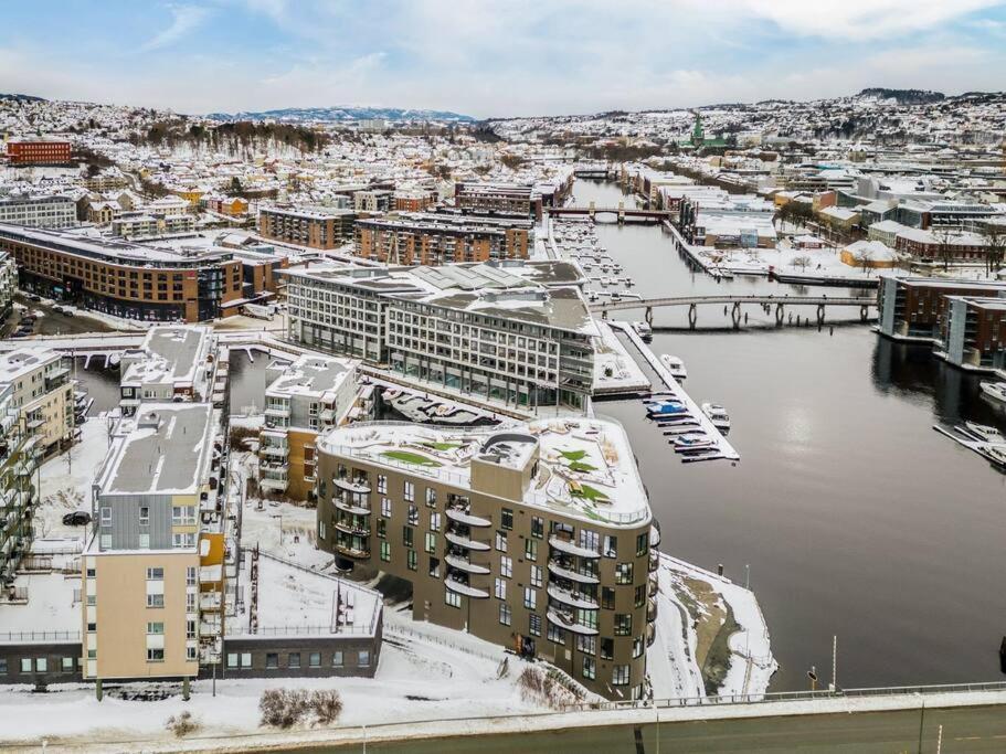 Cozy Cove At Solsiden - 2Br Familyfriendly Apartment Trondheim Luaran gambar
