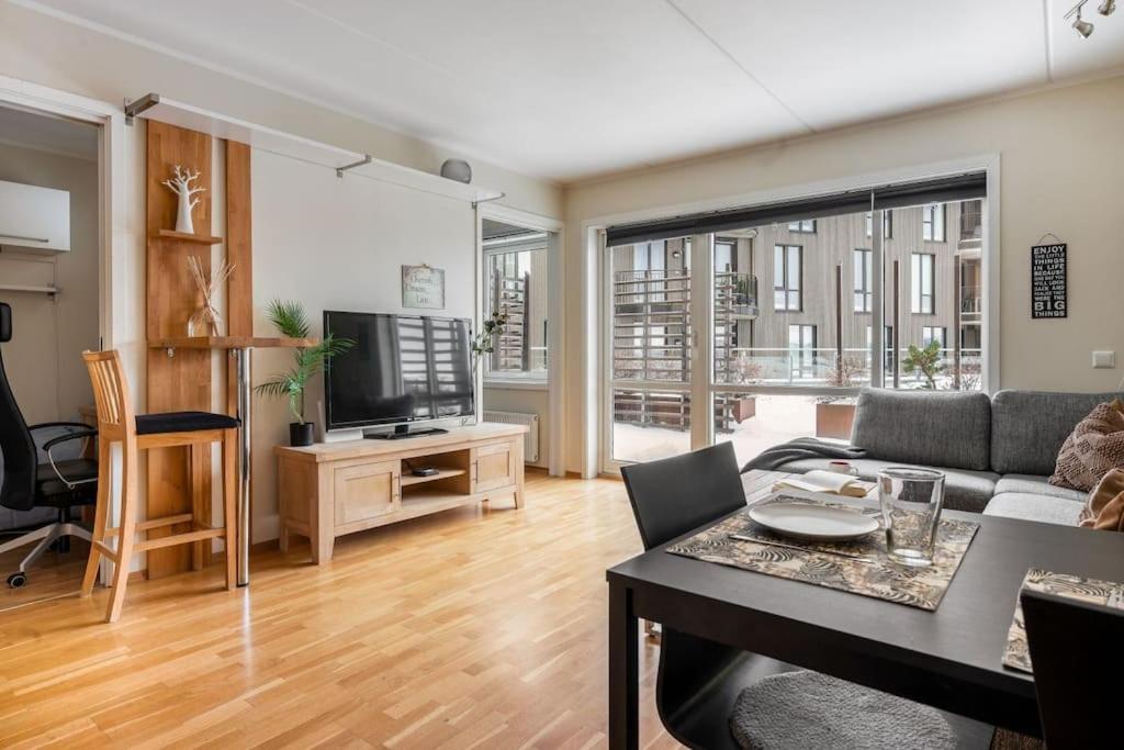 Cozy Cove At Solsiden - 2Br Familyfriendly Apartment Trondheim Luaran gambar